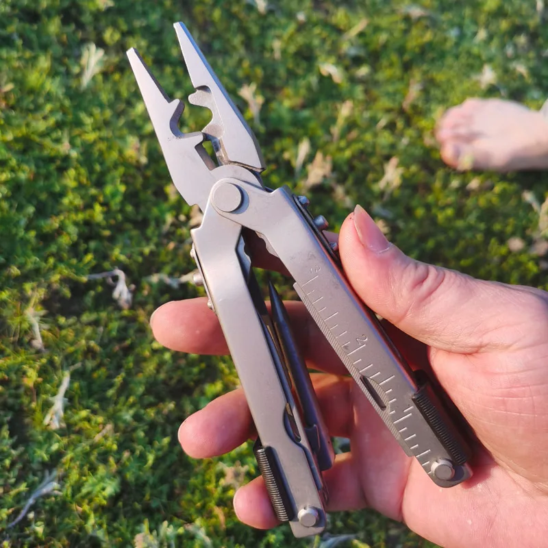 Mesh Coil Strip - 13 in 1 Portable Multi Tool