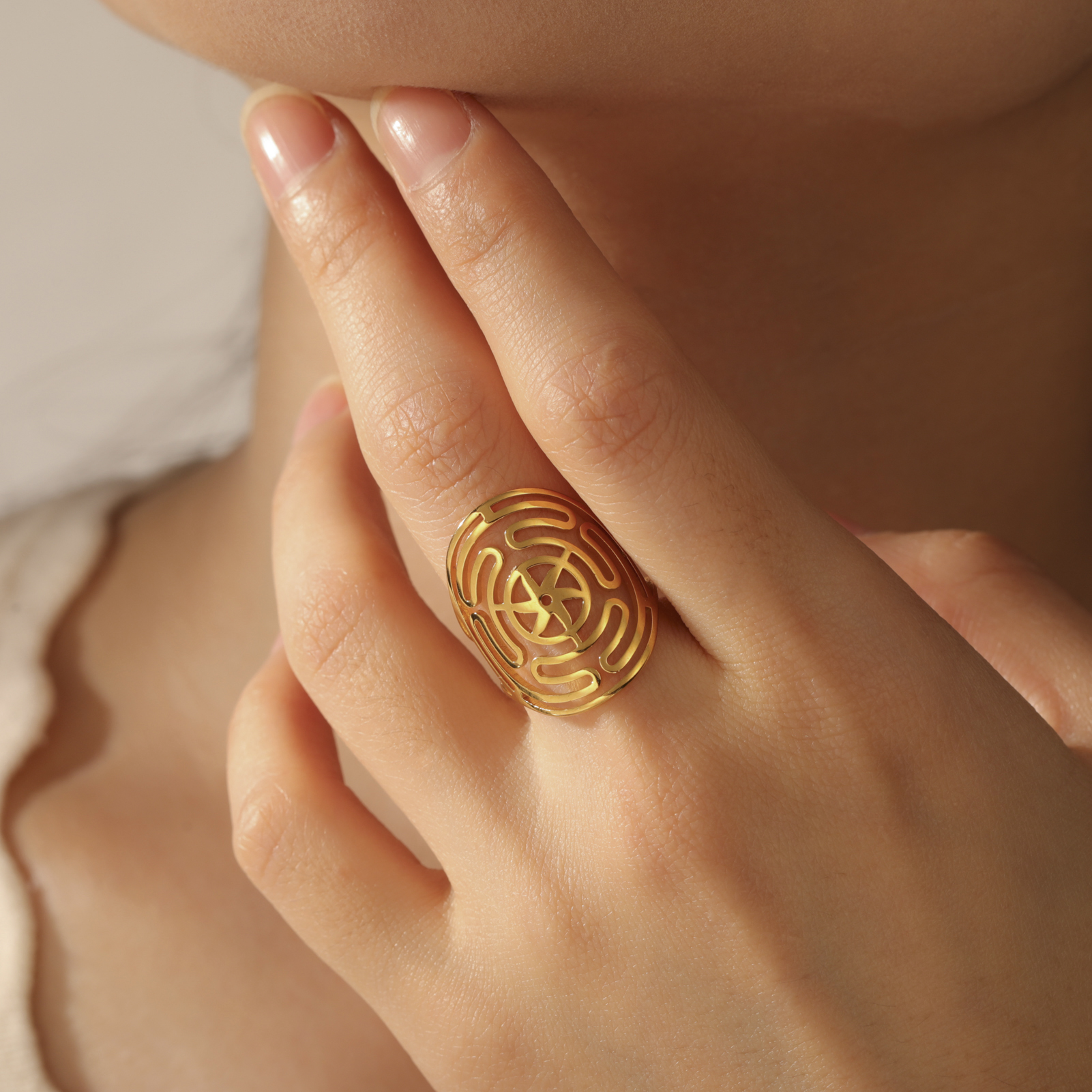 Skyrim Hollow out ring with wi - Vape Ring のレビューと価格