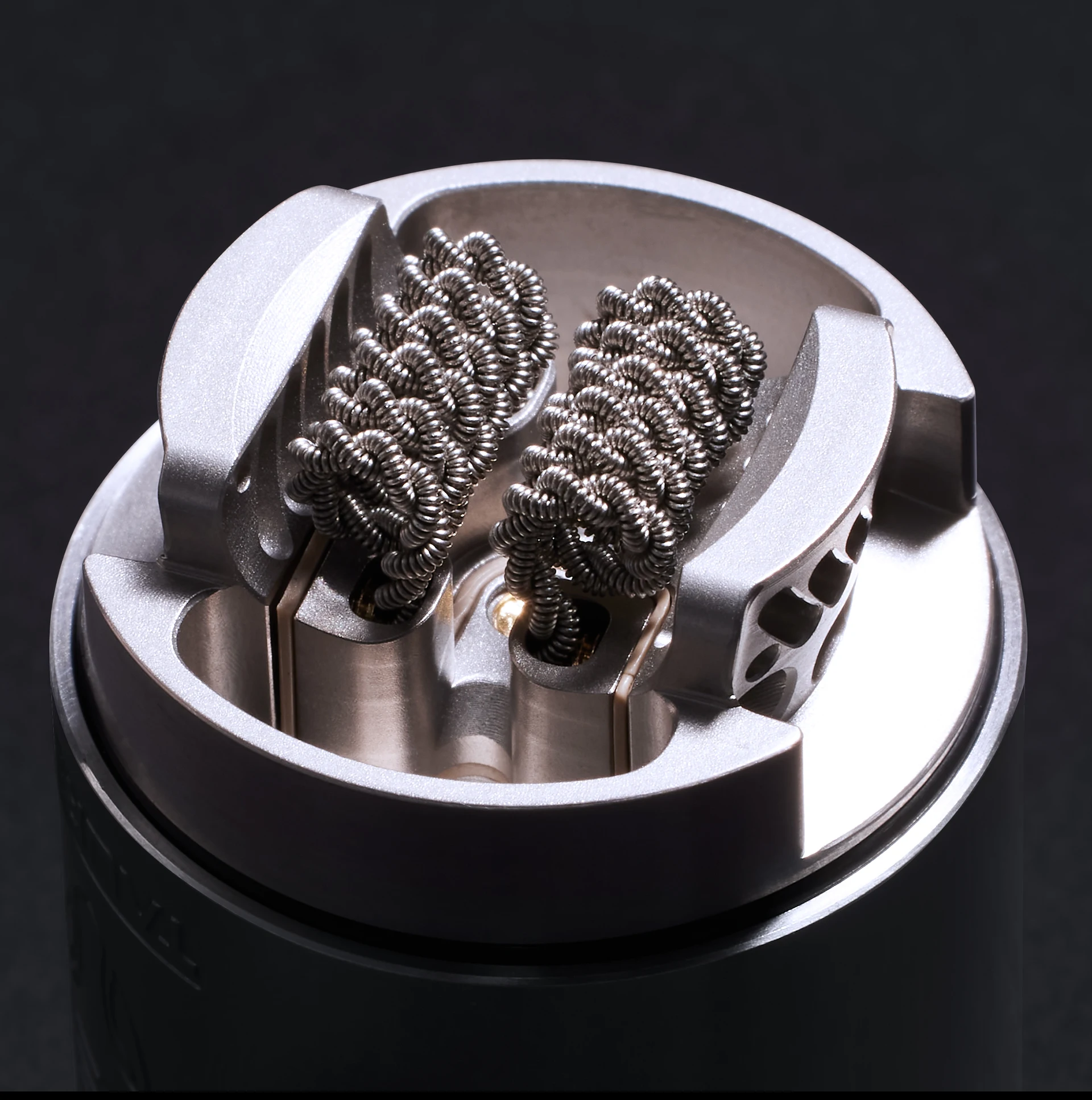ThunderHead Creations TAUREN R - Rda Atomizer Deck のレビューと価格